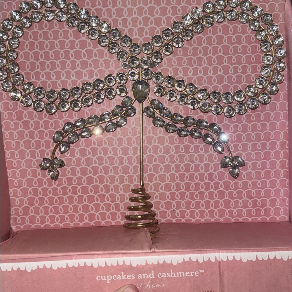 NEW Cupcakes and Cashmere Crystal Bow Tree Topper Gold Glam Holiday Decor NWT - Picture 3 of 9